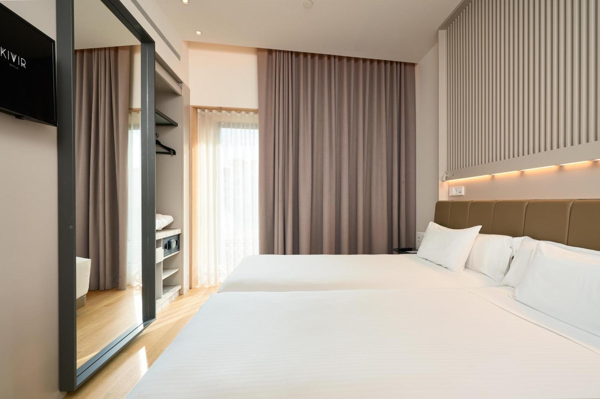 Hotel Kivir Seville Ngoại thất bức ảnh