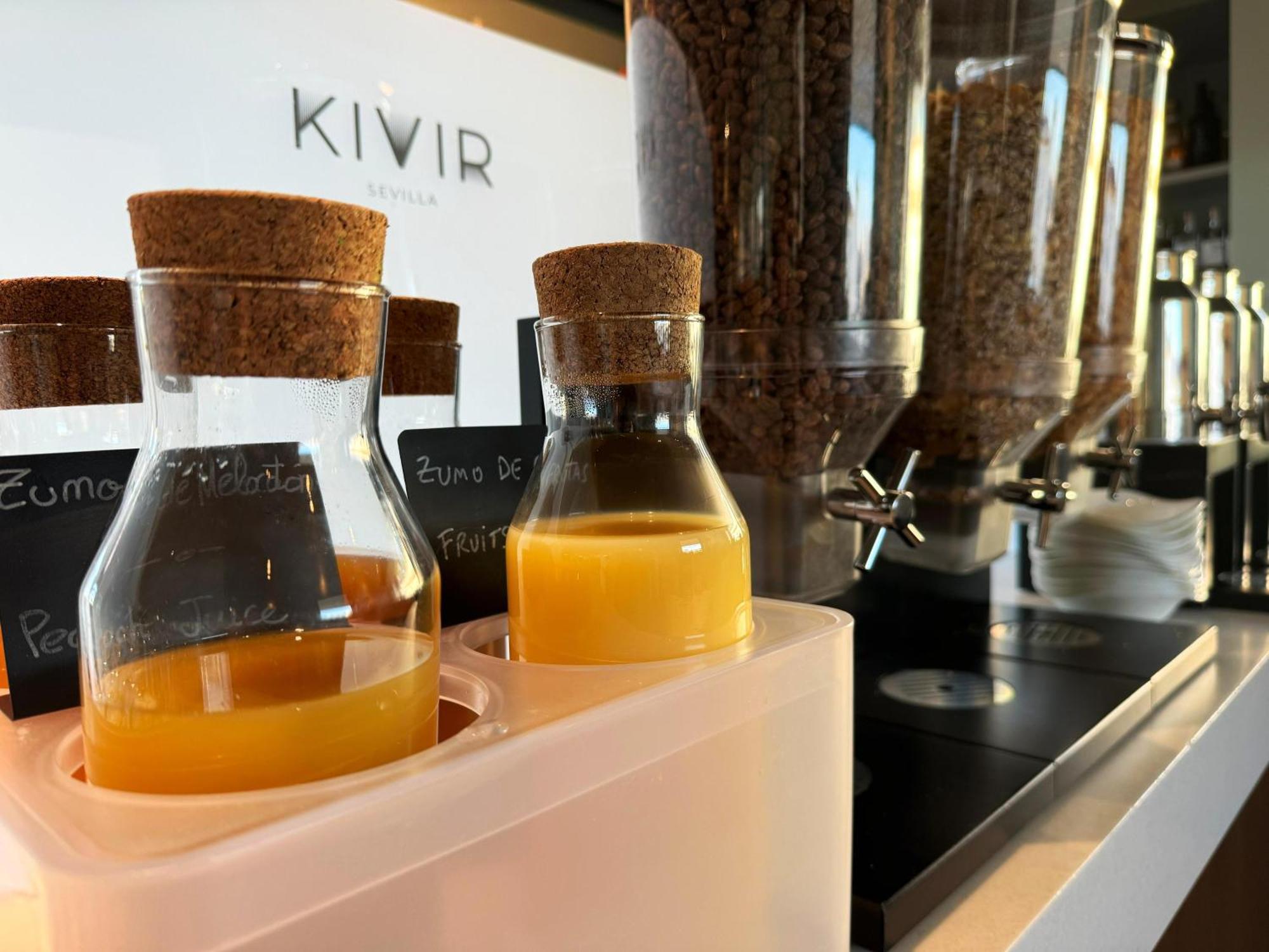 Hotel Kivir Seville Ngoại thất bức ảnh