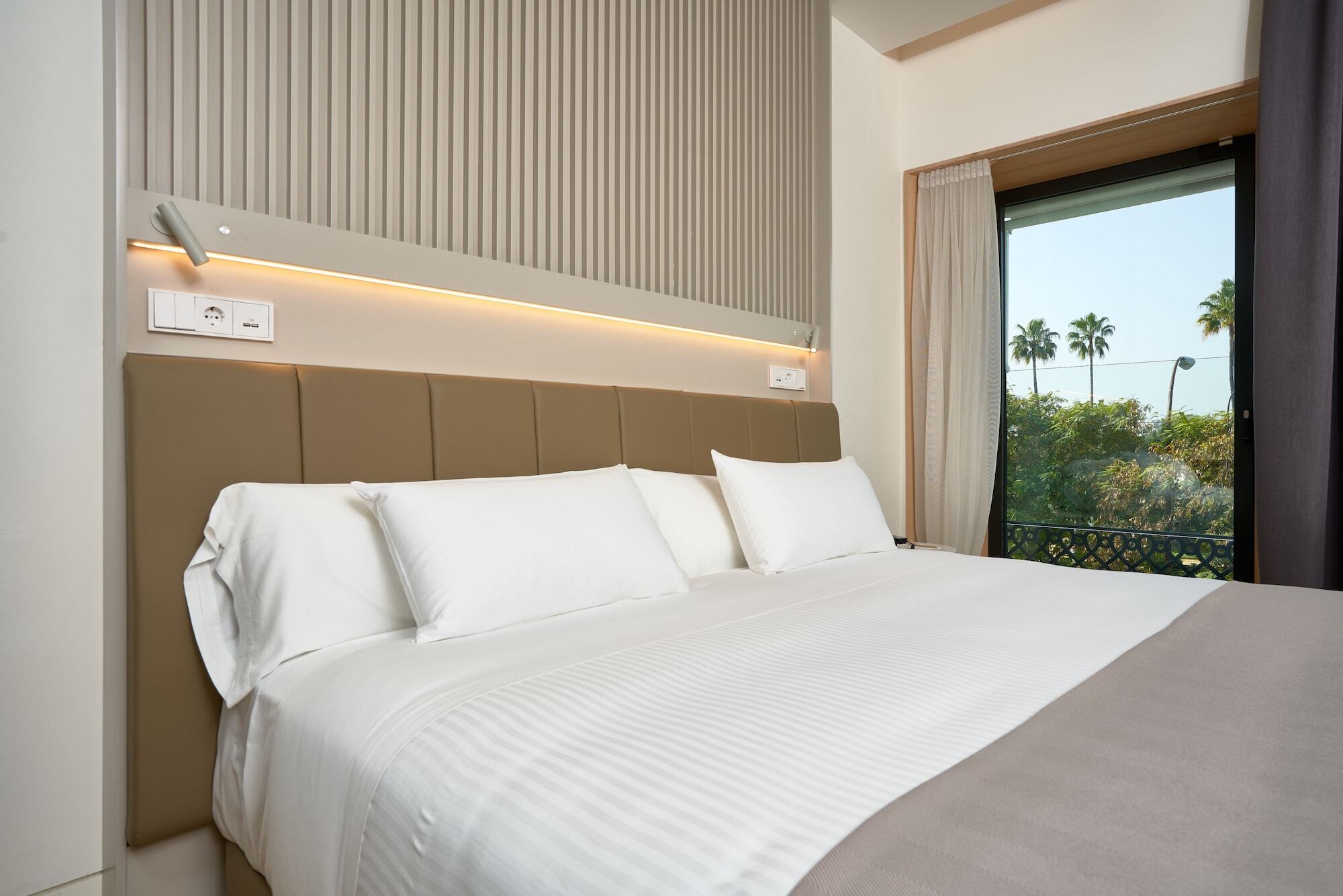 Hotel Kivir Seville Ngoại thất bức ảnh